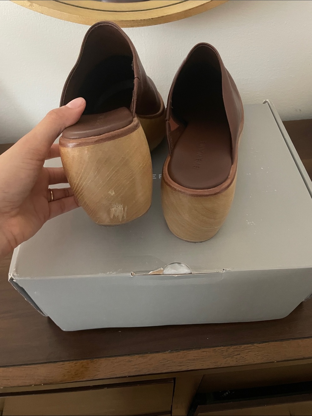 Everlane Brown Leather Clog Mules with Wood Platform (Puffa Clog) - Picture 5 of 8